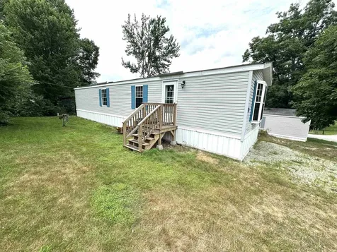5 Washington Avenue Allenstown NH 03275