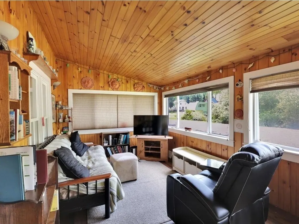 38 Nolan Road Cambridge VT 05464