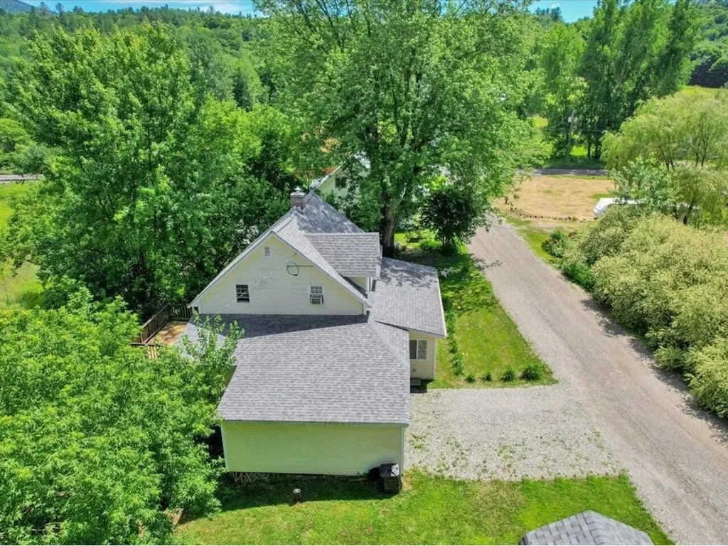 38 Nolan Road Cambridge VT 05464
