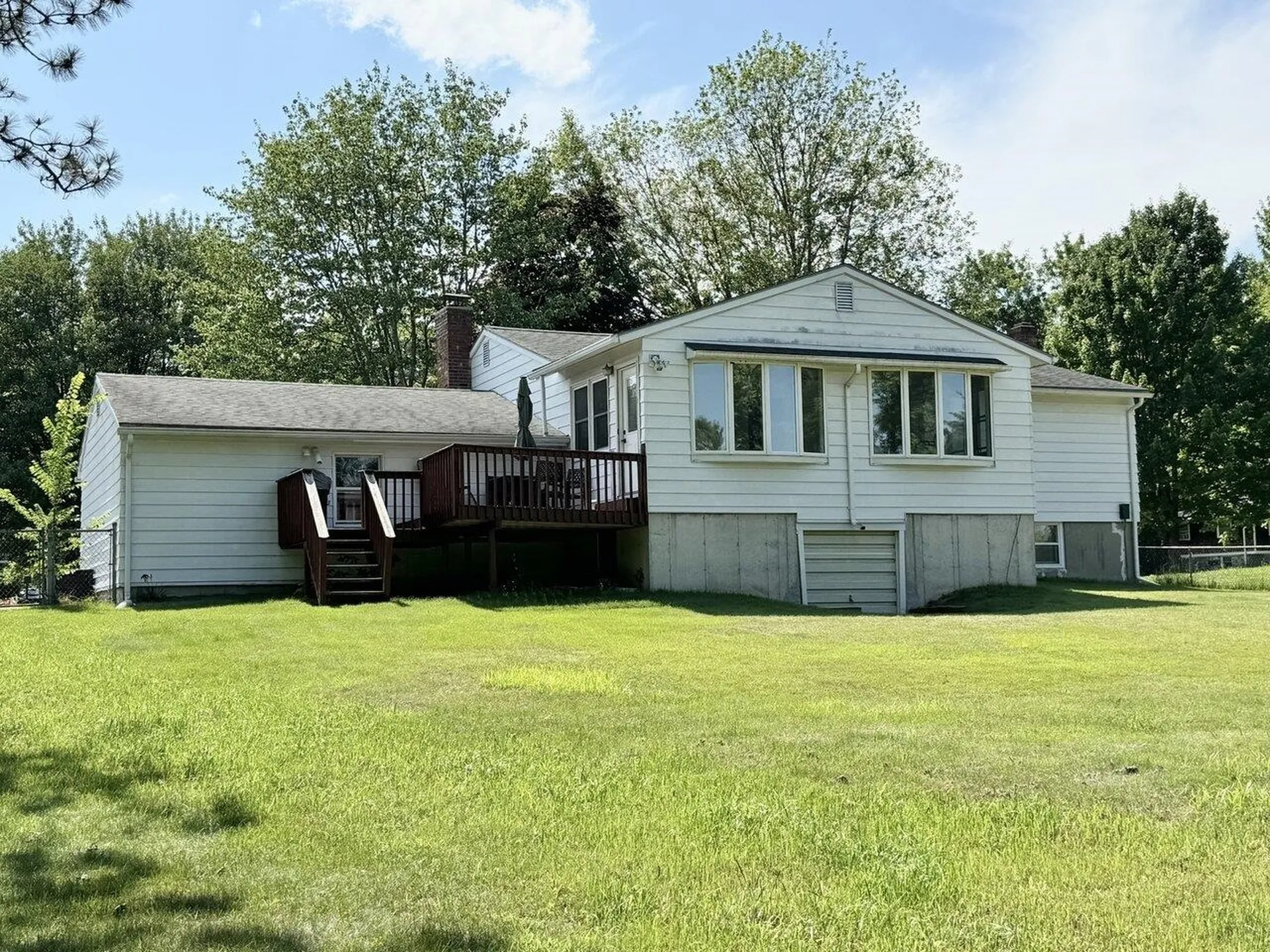 9 Londonderry Lane Essex VT 05452