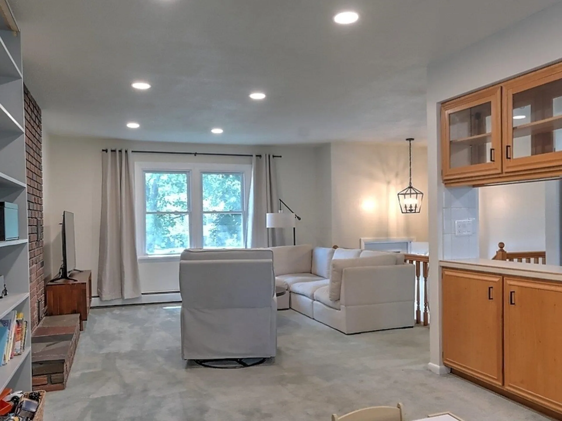 9 Londonderry Lane Essex VT 05452