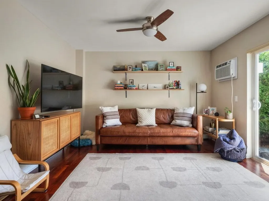 54 Finch Court South Burlington VT 05403