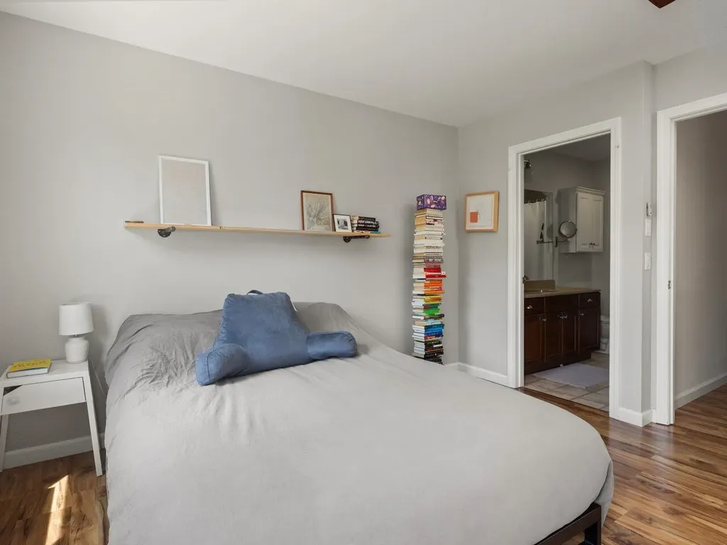 54 Finch Court South Burlington VT 05403