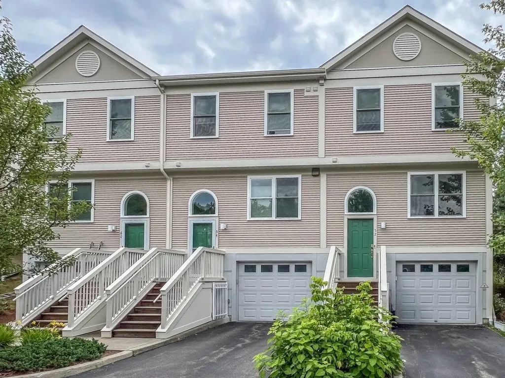 54 Finch Court South Burlington VT 05403