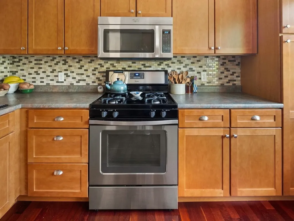 54 Finch Court South Burlington VT 05403