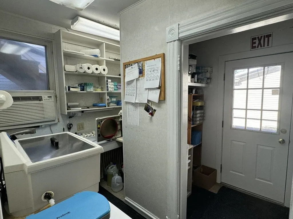 239 Pearl Street Burlington VT 05401