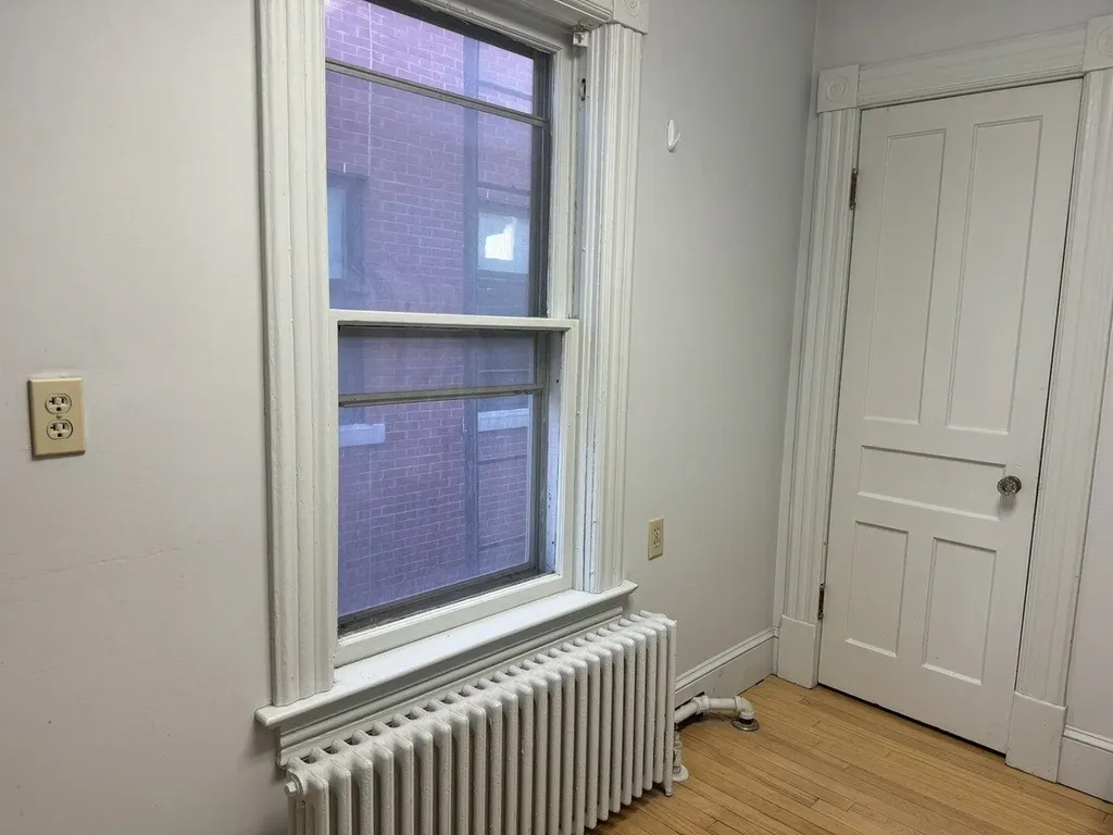 239 Pearl Street Burlington VT 05401