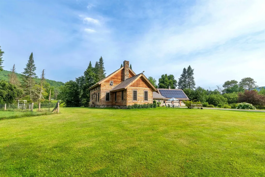 4450 Duck Pond Road Waterford VT 05819