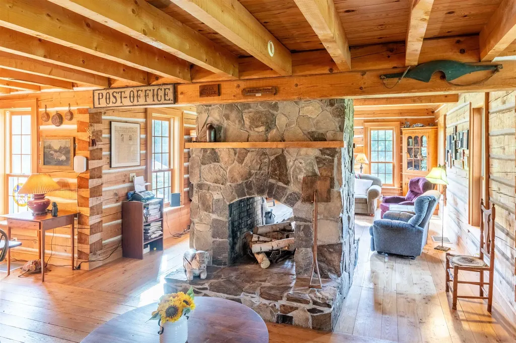 4450 Duck Pond Road Waterford VT 05819
