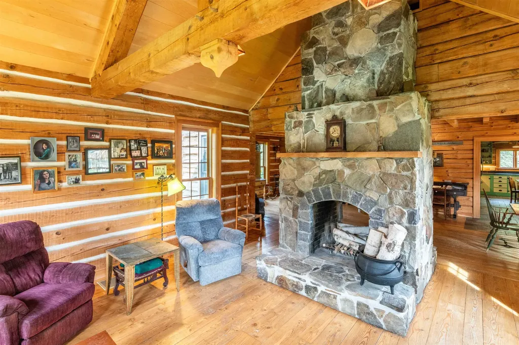 4450 Duck Pond Road Waterford VT 05819