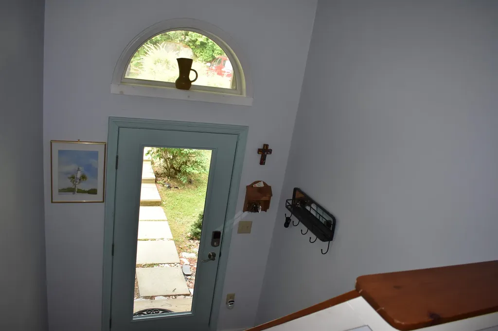 21 Marsten Lane Enfield NH 03748
