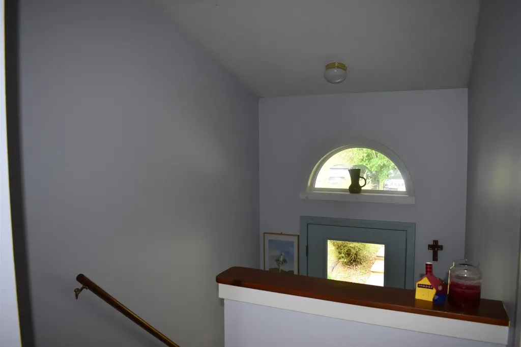 21 Marsten Lane Enfield NH 03748
