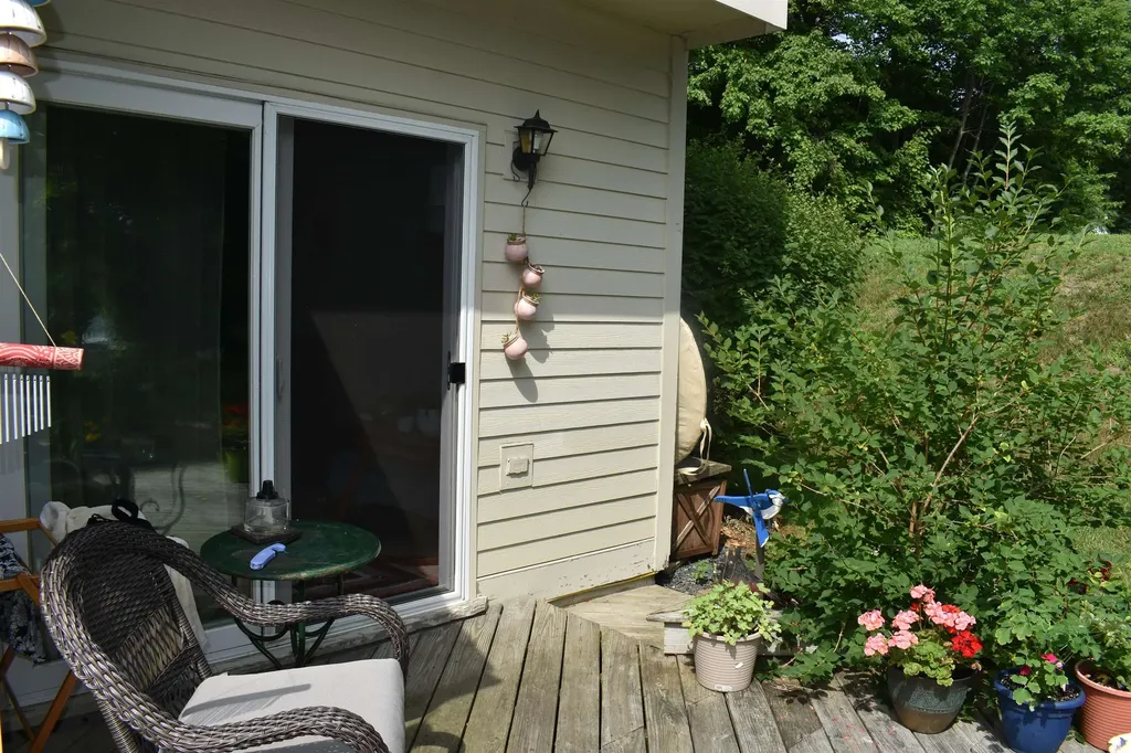 21 Marsten Lane Enfield NH 03748