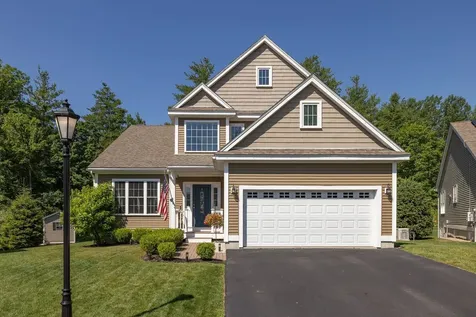 68 Stocklan Circle Dover NH 03820