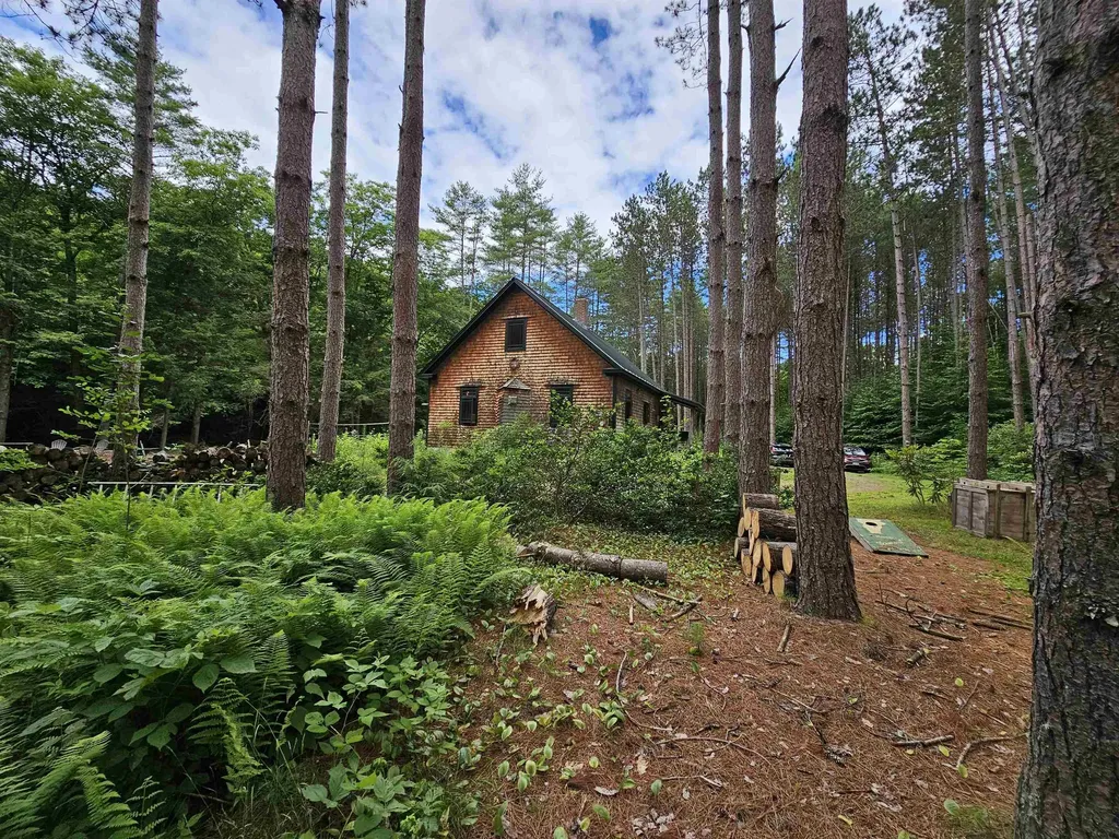2900 Route 121 East Grafton VT 05146
