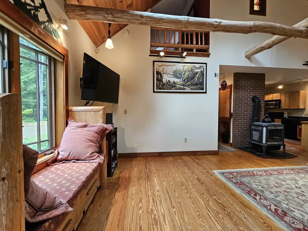 2900 Route 121 East Grafton VT 05146