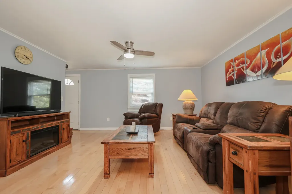 255 Crosbie Street Manchester NH 03104