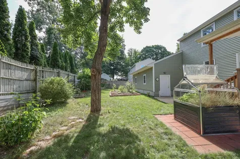 255 Crosbie Street Manchester NH 03104