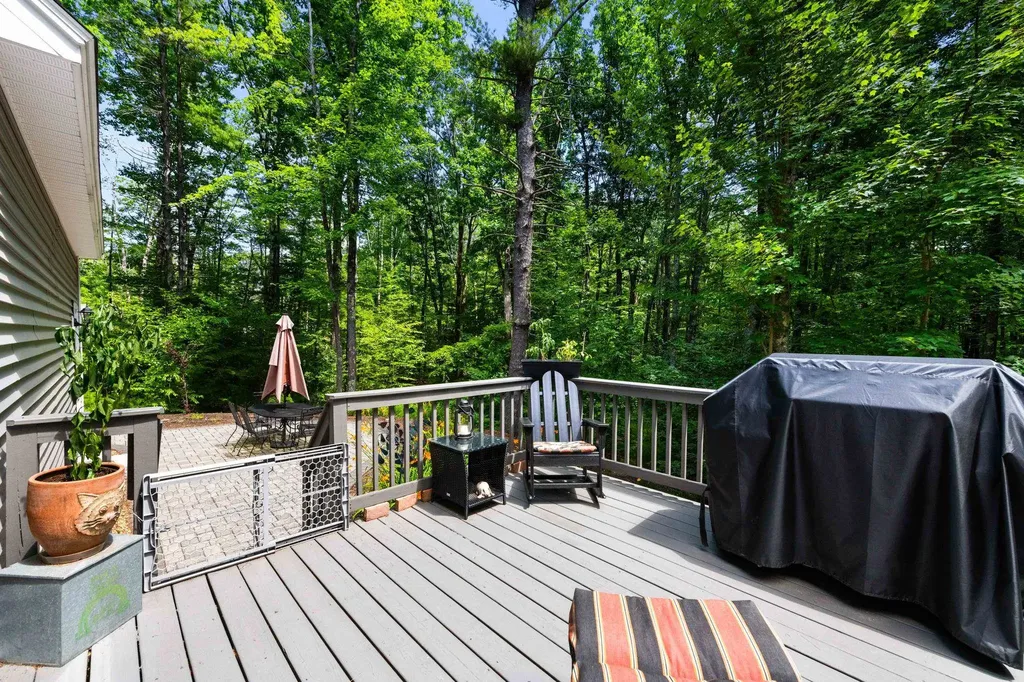 105 Allen Road Bow NH 03304