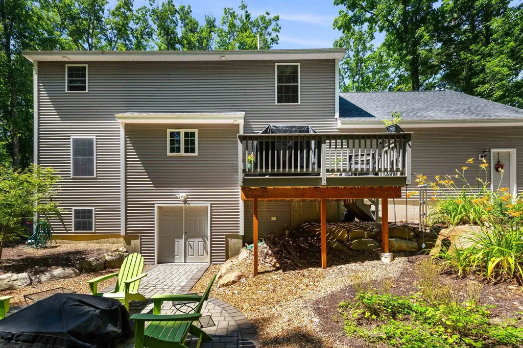 105 Allen Road Bow NH 03304