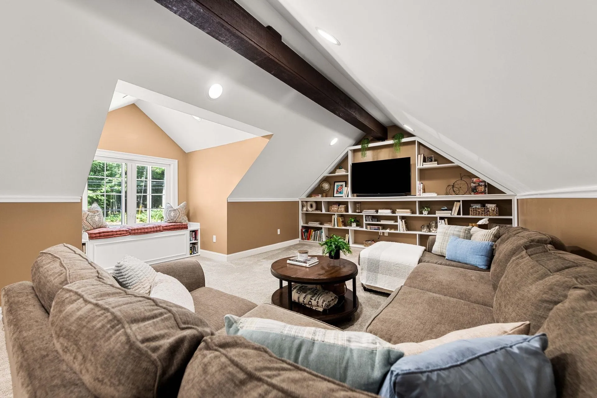 105 Allen Road Bow NH 03304