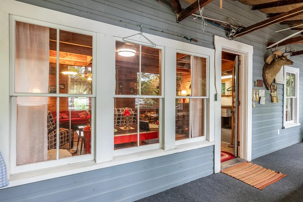 267 Grove Road Barnard VT 05031-0223