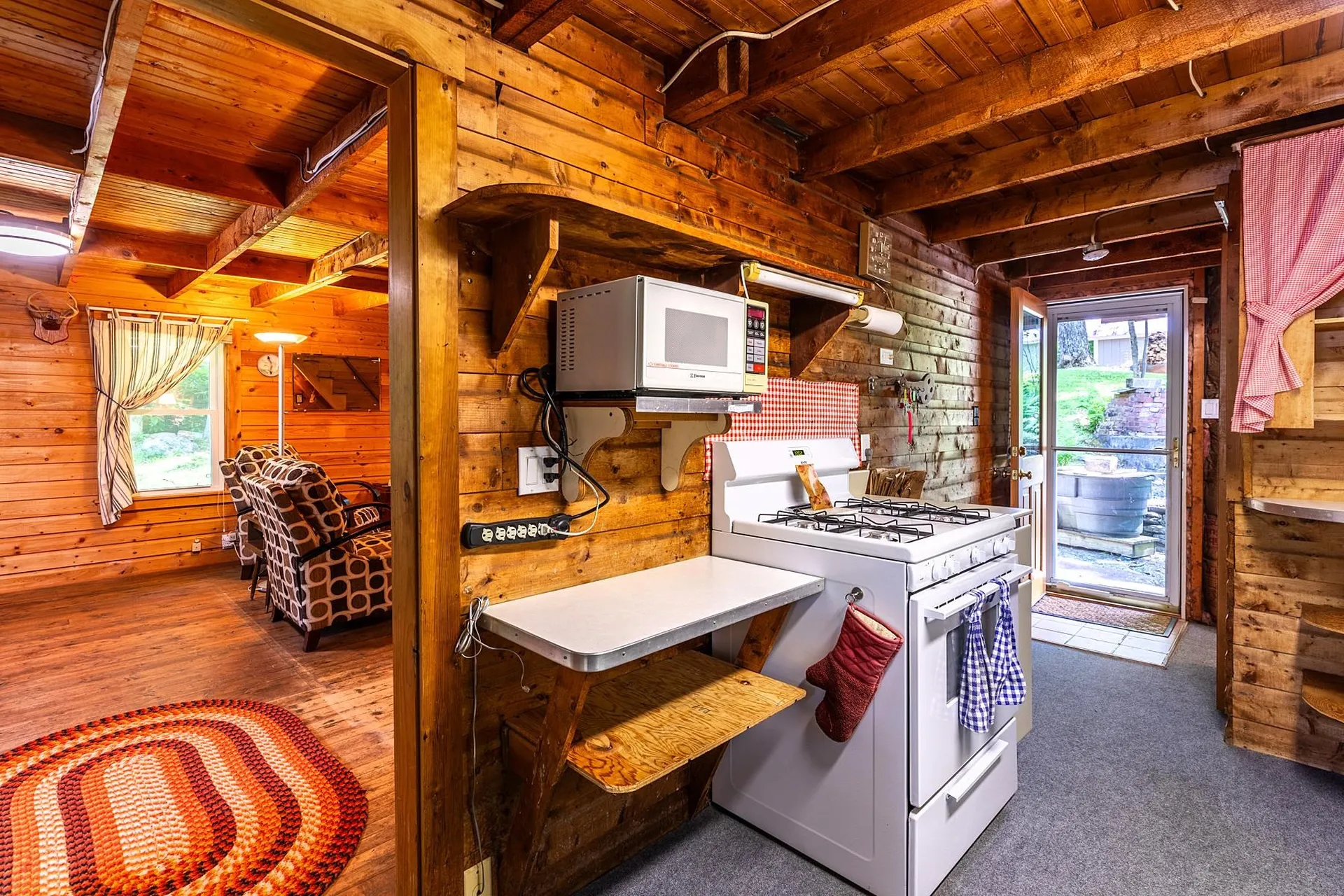 267 Grove Road Barnard VT 05031-0223