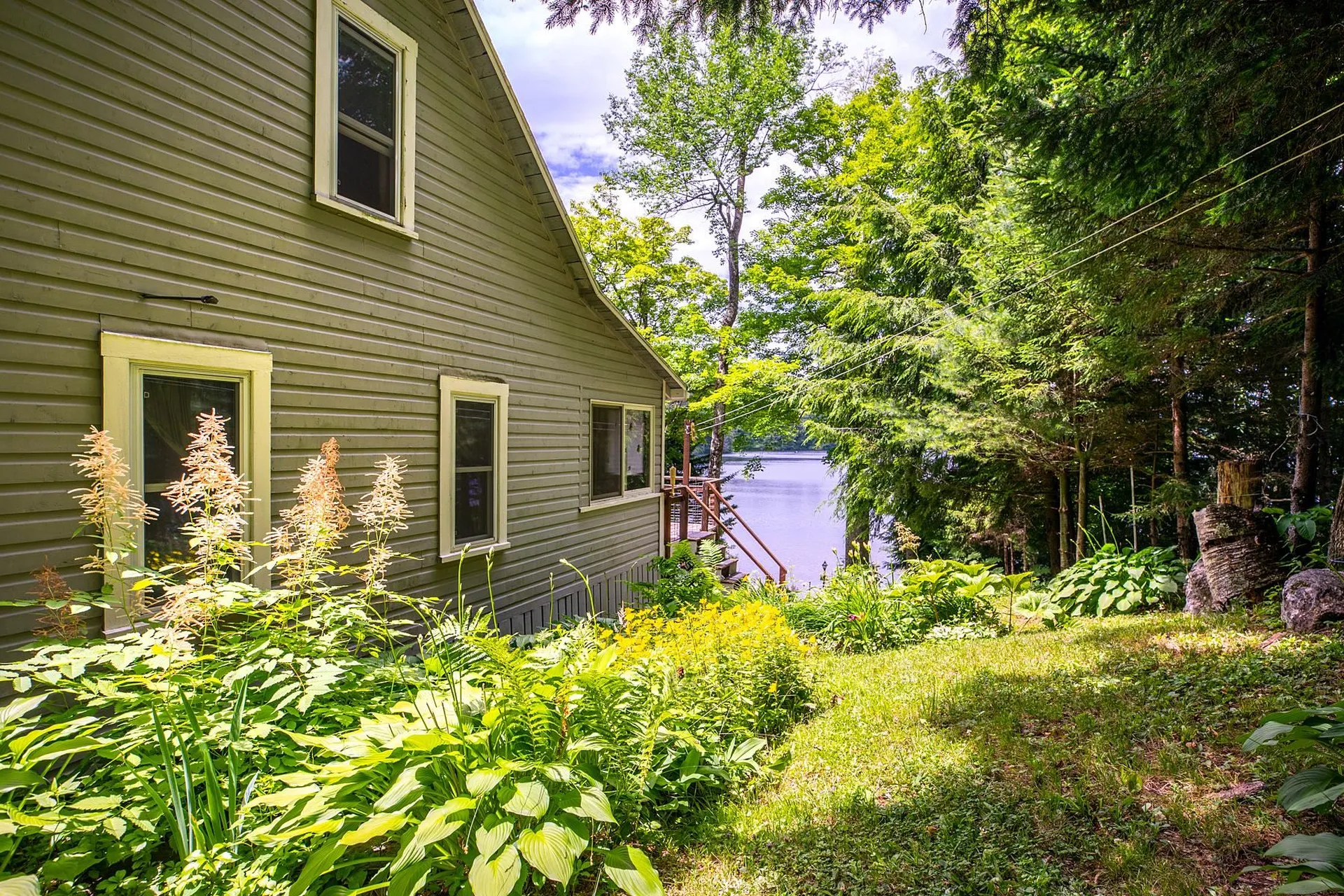 267 Grove Road Barnard VT 05031-0223