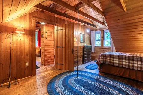 267 Grove Road Barnard VT 05031-0223