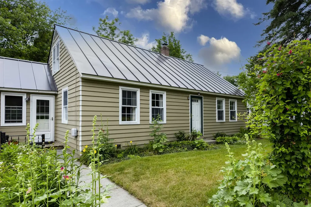 15 Green Street Lebanon NH 03784