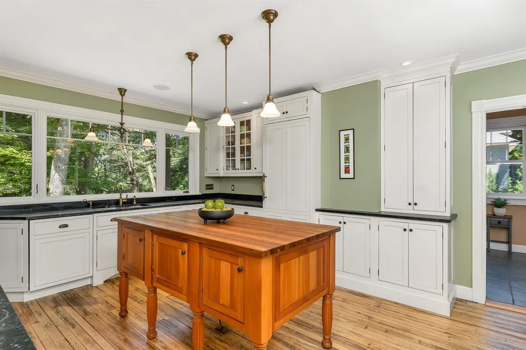 36 East Wilder Road Lebanon NH 03784