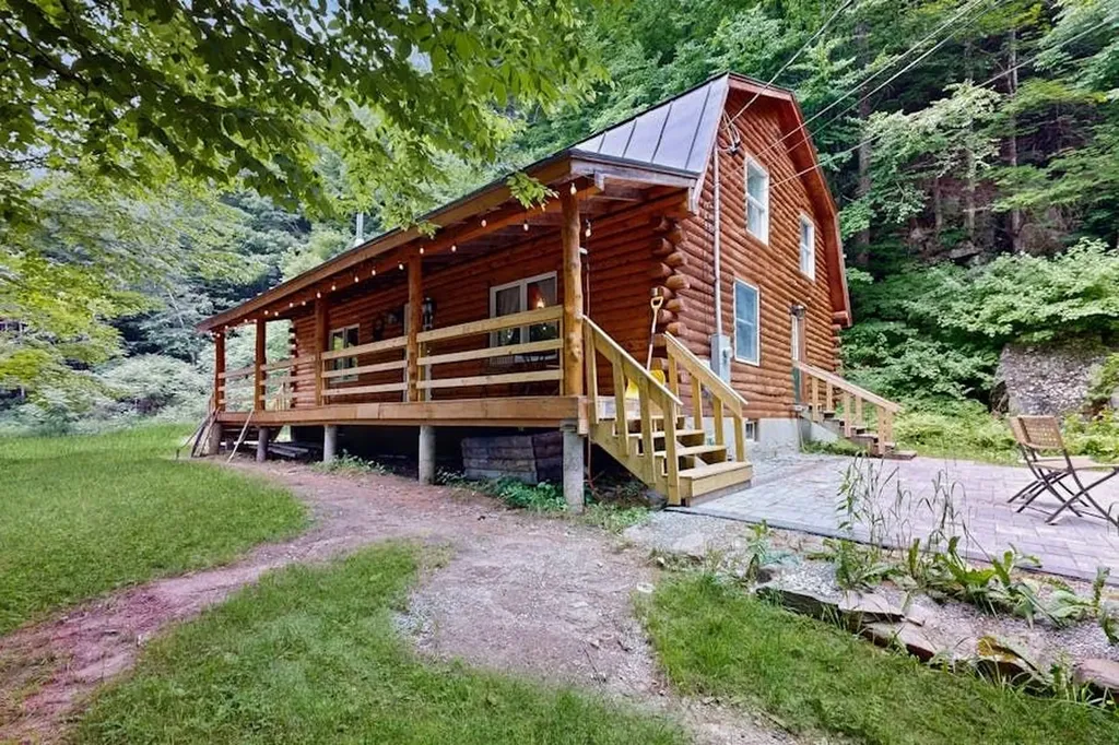 4772 Route 100 Plymouth VT 05056
