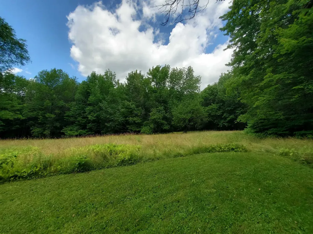 529 Lockehaven Road Enfield NH 03748