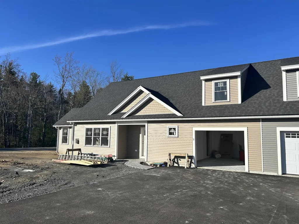 2 Striper Way Wells ME 04090