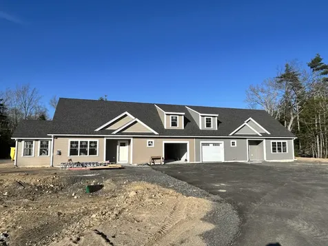 2 Striper Way Wells ME 04090