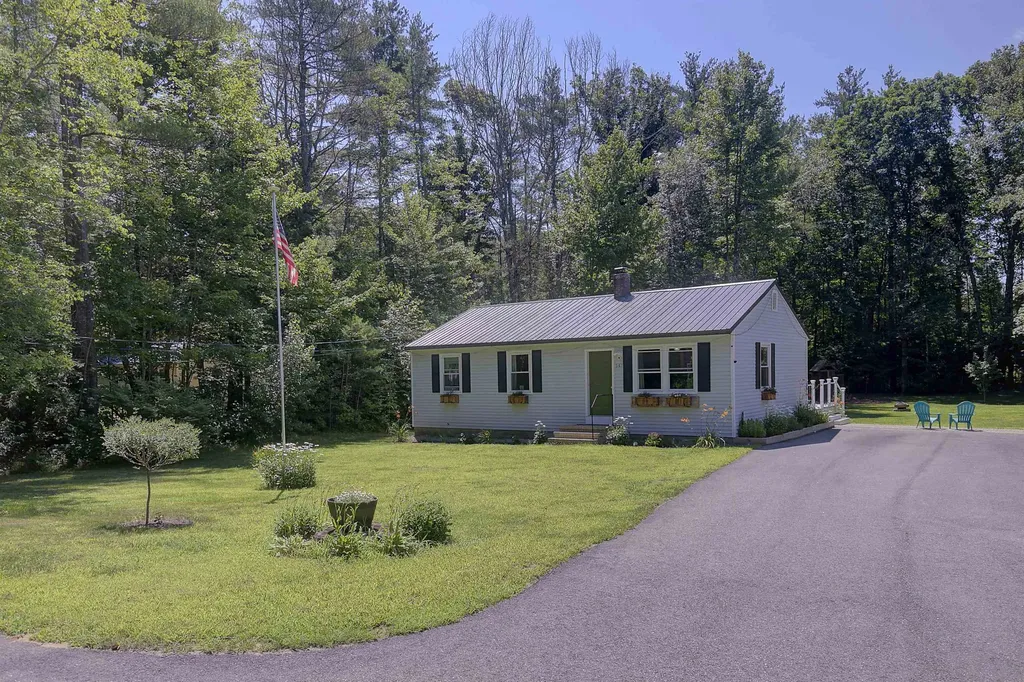 561 East Conway Road Conway NH 03813