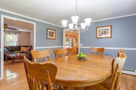 20 Louise Lane Fremont NH 03044