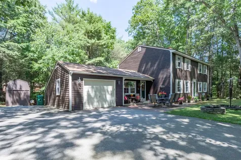 20 Louise Lane Fremont NH 03044
