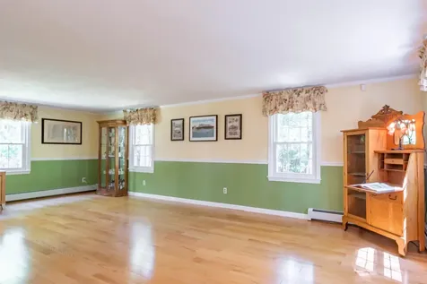 20 Louise Lane Fremont NH 03044