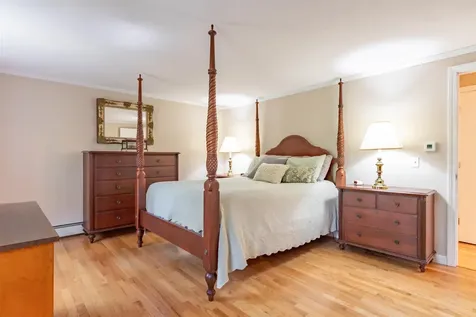 20 Louise Lane Fremont NH 03044