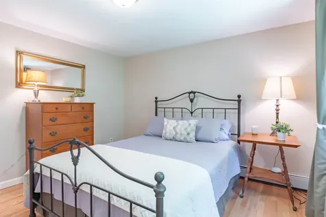 20 Louise Lane Fremont NH 03044
