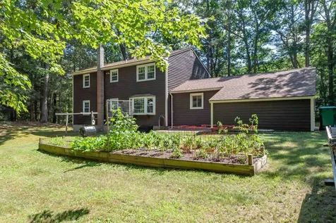 20 Louise Lane Fremont NH 03044