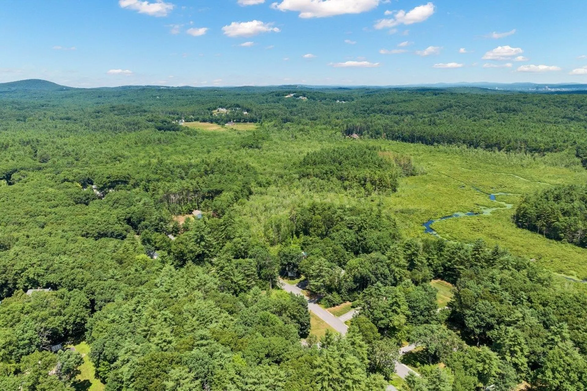 31 Elk Drive Bedford NH 03110