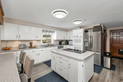 31 Elk Drive Bedford NH 03110