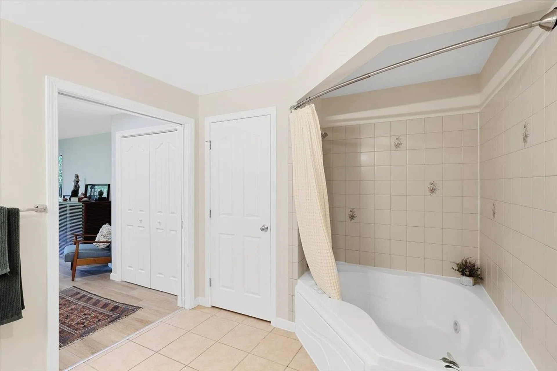 83 Claire Point Road Burlington VT 05408