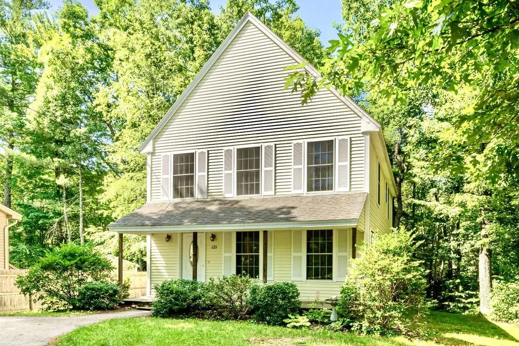 121 Whitten Road Milford NH 03055