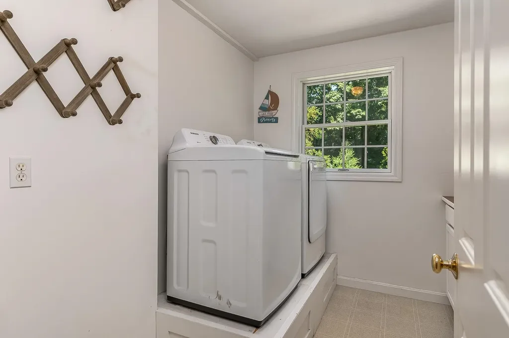 35 Mountainview Terrace Rye NH 03870