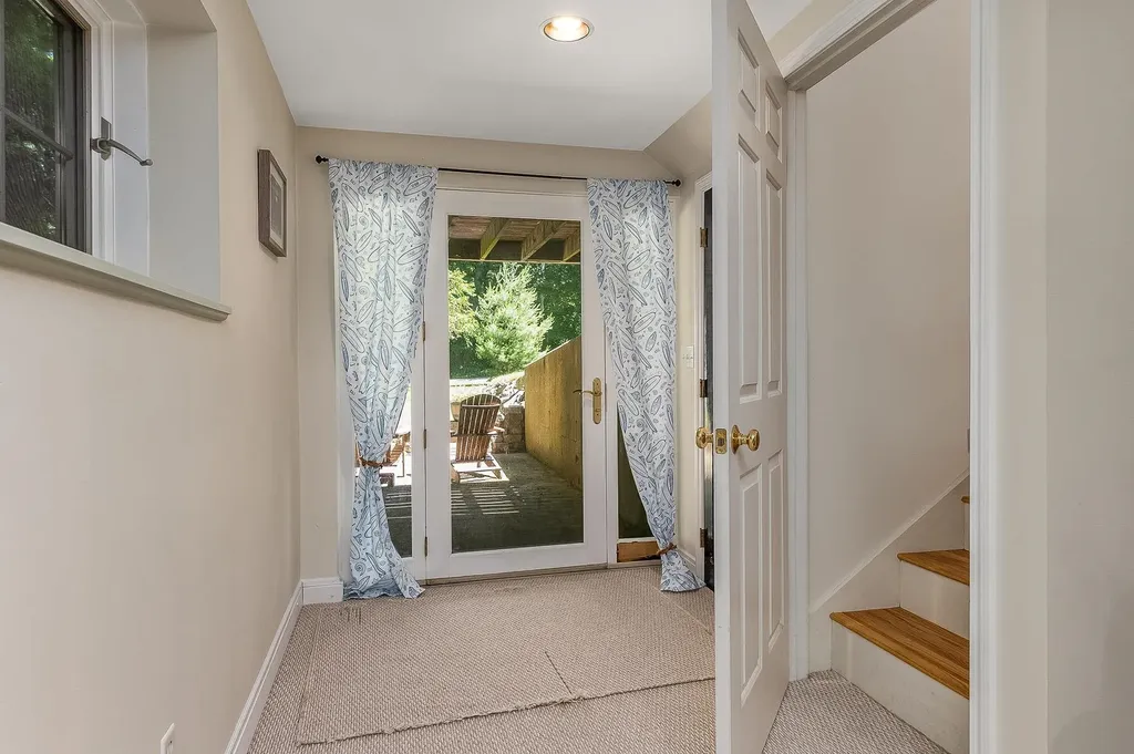 35 Mountainview Terrace Rye NH 03870