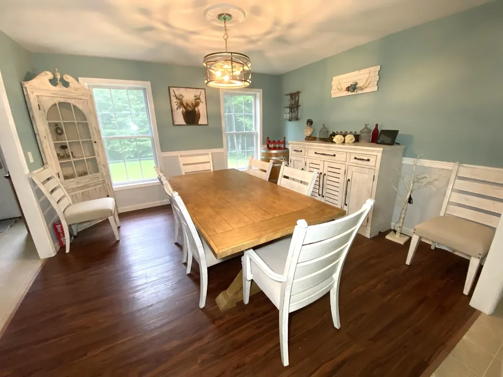 27 Winterberry Lane Weare NH 03281