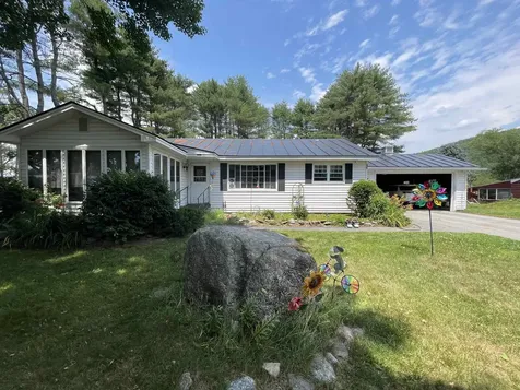 10 Allen Street Newport NH 03773